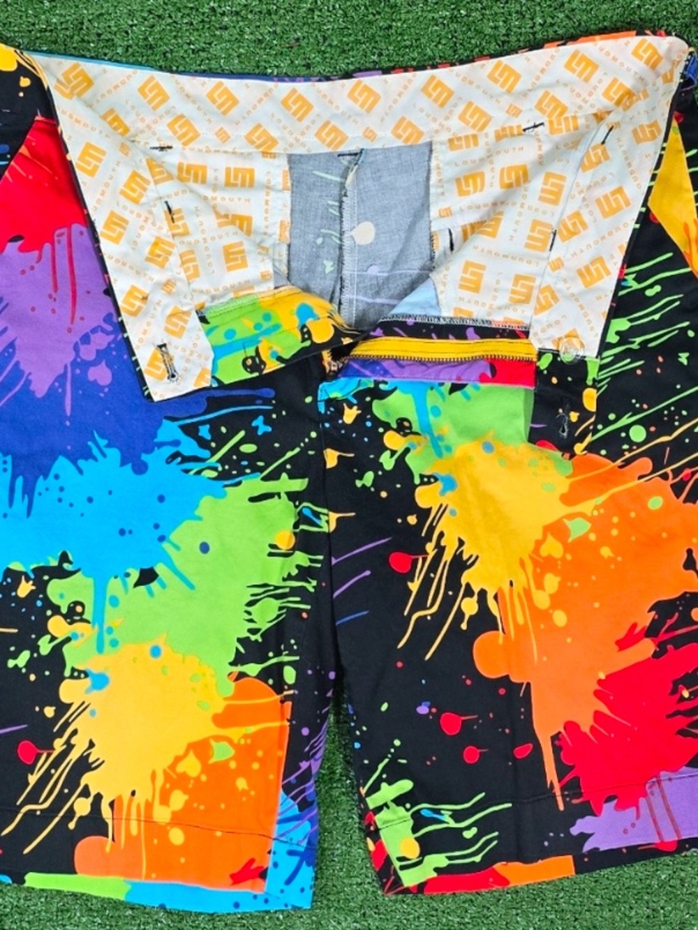 LOUDMOUTH | MENS SIZE 38 'PAINT SPLATTER' COTTON BLEND SHORTS